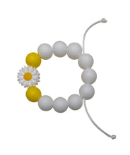 Load image into Gallery viewer, Daisy bracelet